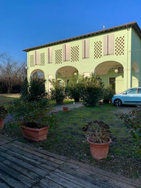Гостиница Hotel Riviera Ristorante La Briciola  Новеллара